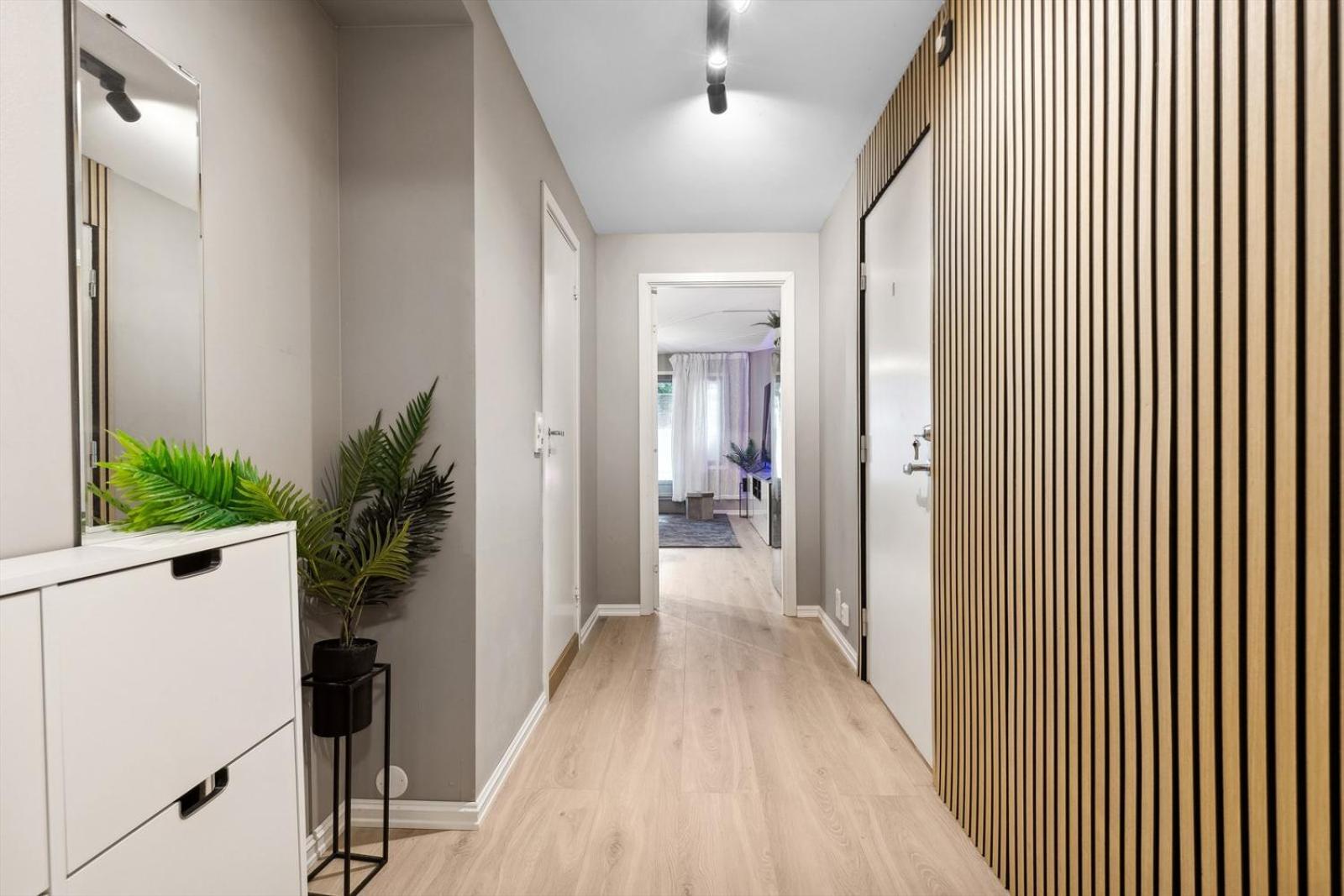Luxurious Modern Room In Central Oslo - Eur 4K Expensive Bed And 82" Cinematic Tv 외부 사진